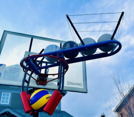 volleyball spike